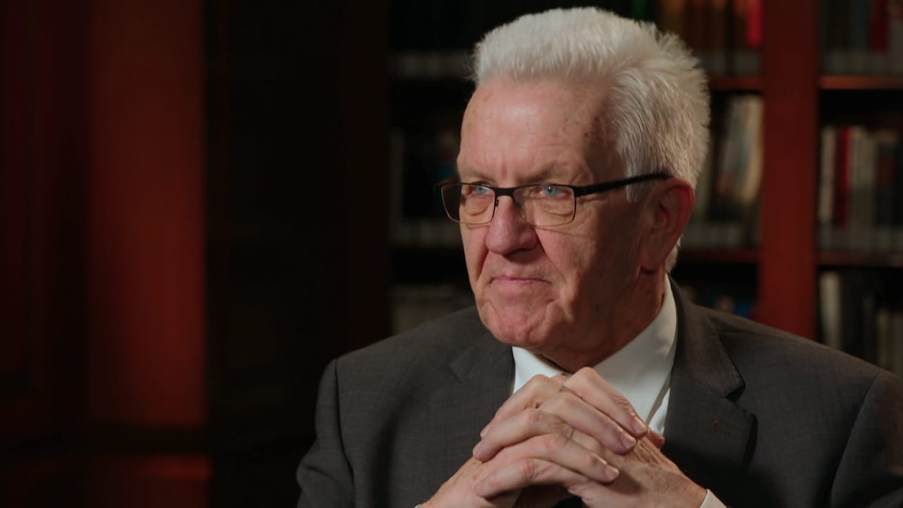 Kretschmann's Push: Safe Maghreb States & Young Offenders